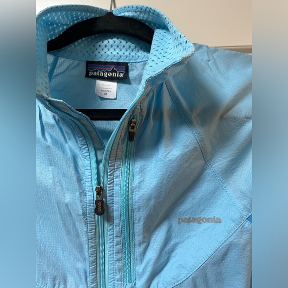 Patagonia Nine Trails Vest - Women Large (Ultralight running) Turquoise Hiking - Picture 2 of 4